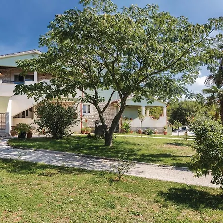 Apartment 1 Bedroom Pet Friendly In Kanfanar