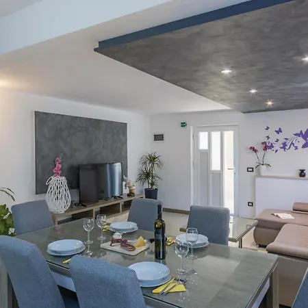 Apartment Amazing In With Wifi *