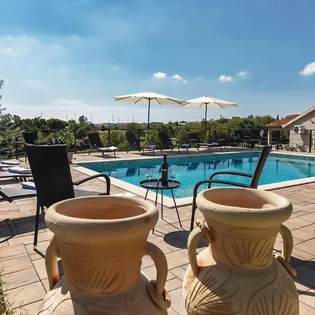 Apartment Amazing In With Wifi